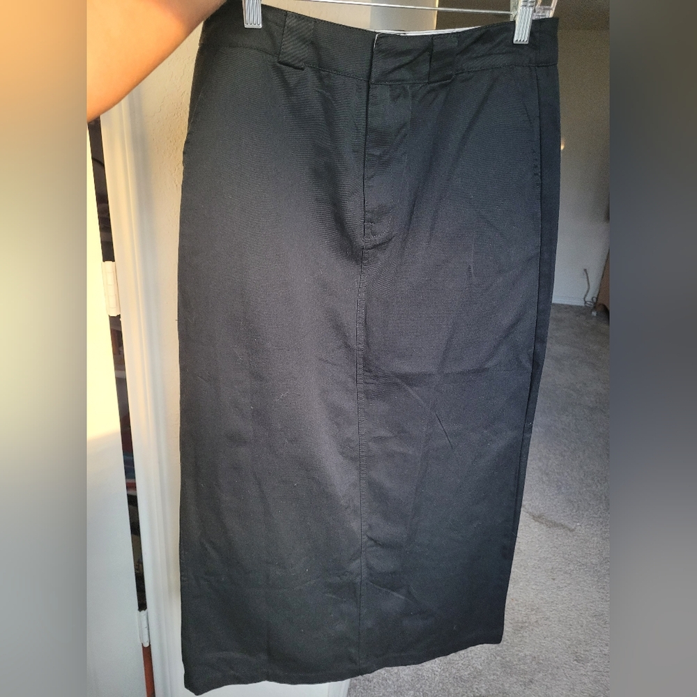 Forever 21 Elegant Black Skirt